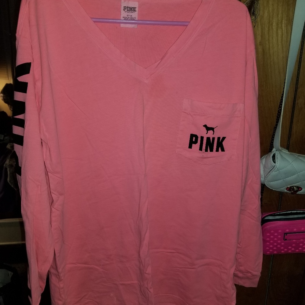 Long sleeve pink top
